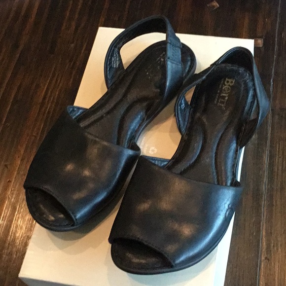 born trang menorca sandals